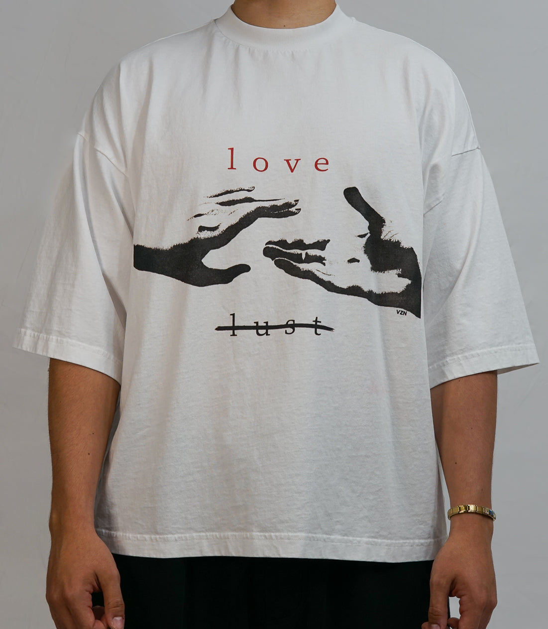 100% cotton Oversized Drop Shoulder T-Shirt